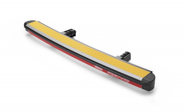 Heckstufe mit Aufprallschutz