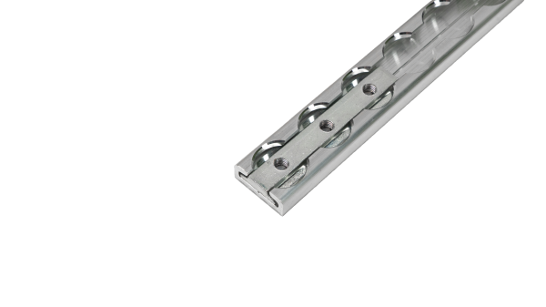 Slot nut with 3x M6 thread